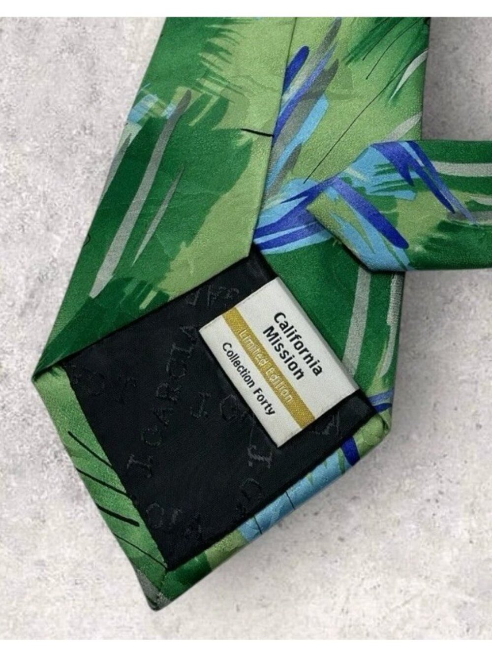 J. GARCIA Men's Silk Tie LUXURY Green Blue Purple Geometric Art W:3.2" EUC - Picture 4 of 5